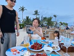 -亚龙湾希尔顿自助餐厅·海鲜·烧烤·沙滩BBQ·现场乐队