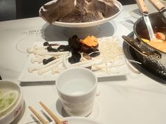 -犇鼎牛潮汕牛肉火锅(新辰里学清路店)