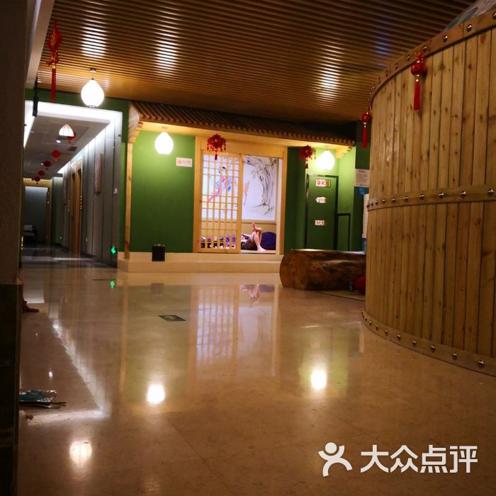 沐兰汤温泉汗蒸会馆