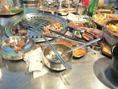 -哈哈碳都·牛肋条无限自助烤肉(台江万达店)