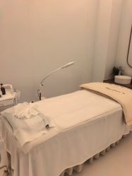 -苑苑vbeauty科技美容SPA