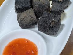 -芦茨金富饭庄·25年老字号·专做稻草鸡