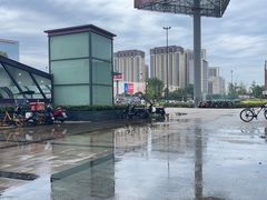 -海湾壹品中餐厅(远大购物中心店)