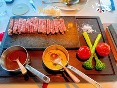 -弦月窗LUNETTE BY AMANDA(复兴路店)