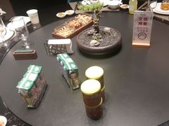 -忆江南·临江鱼馆