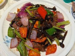 鸡枞菌烩牛肉-原汁原味农家菜·经典粤菜(江燕南路店)