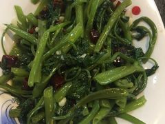 -金渝海鲜烧烤万州烤鱼店