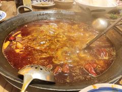 -旧街市鲜货老火锅(大光路店)