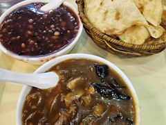 -穆彦华逍遥镇胡辣汤(岗坡路店)