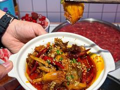 -巴卤社老火锅(财富店)