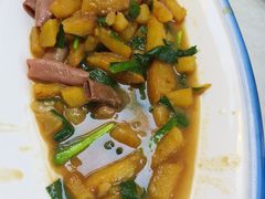 -鸿运美食府