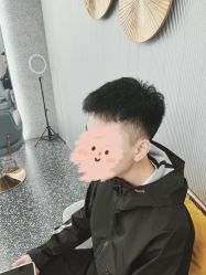 -即型男士理发工作室