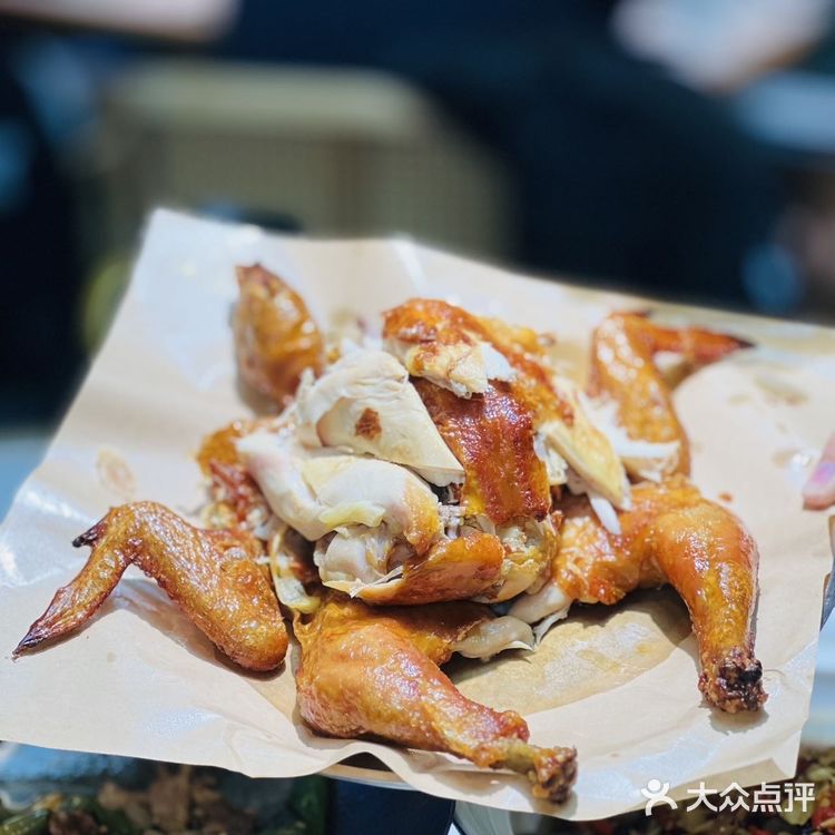 吃到湖南本土的正宗湘菜啦，瞬间吹爆😘