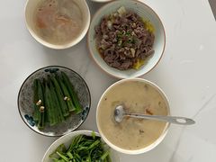 -臻爱住家月嫂育儿嫂(万达店)