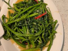 -肥仔文澳门猪骨煲(南京西路店)