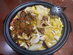 -菌之家·专业纯野生菌火锅·特色炒菌