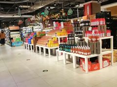 用餐区-盒马鲜生(红莲店)