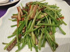 芦蒿炒肉丝-双东酒店(东关街店)