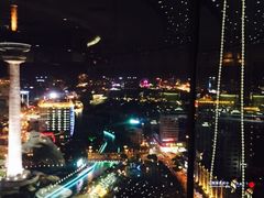 -云顶旋转自助景观餐厅