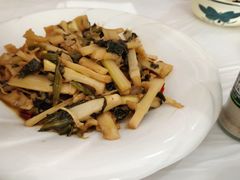 -天乐农家鱼头王(天目湖店)
