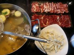 吊龙-德记牛肉社潮汕鲜切牛肉火锅(中心路店)