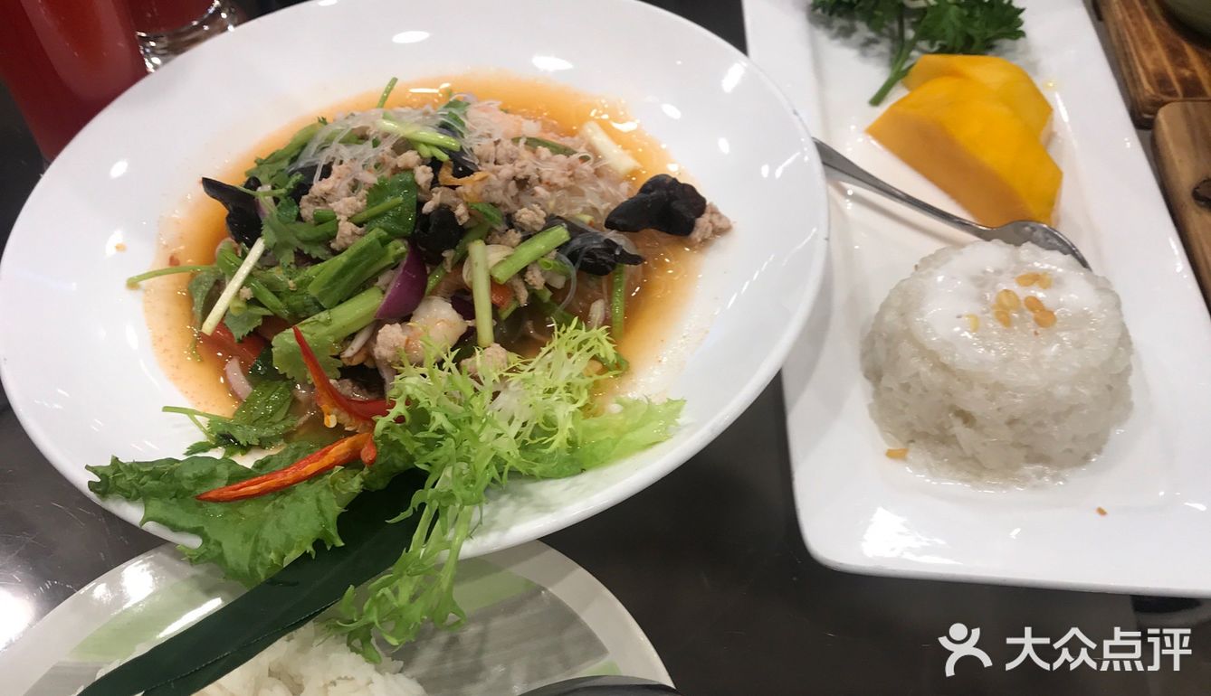 体验泰国美食