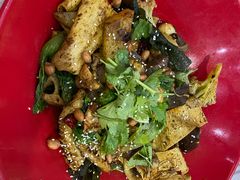 -哆喀美食广场(虎丘婚纱城店)