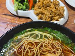 -杨记清芳牛肉拉面(京广路店)