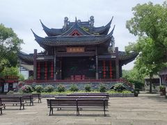 -鲁镇