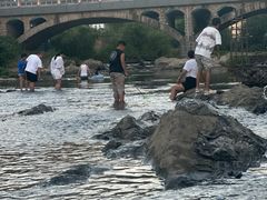 -安吉龙王山峡谷漂流