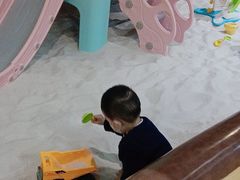 -IBOBI早教·托班·国际家庭互动成长中心(欢乐海岸中心)