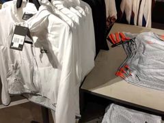 -NIKE武汉品牌体验店