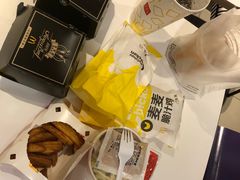 -麦当劳(广州新港东路第二分店)