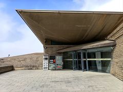 -敦煌石窟文物保护研究陈列中心