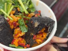 -黑色经典臭豆腐·湖南特产(步行街店)