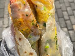 -正宗杂粮煎饼香软鸡蛋饼