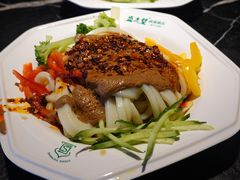清真麻酱凉皮-清真盛志望麻酱酿皮·非遗老字号