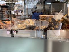 面包甜点陈列柜-老人和饭店(淮海中路店)