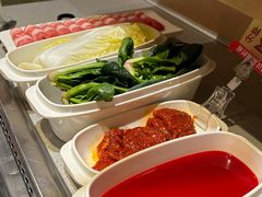 -海底捞火锅(新松江路生日主题店)