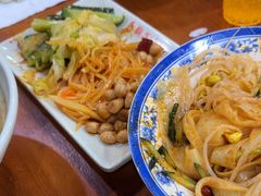 -手擀菠菜面(西康路店)