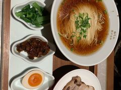 -松鹤面馆·古法焖肉面(观前店)
