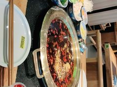 -周小明火锅(黑金冠社区店)