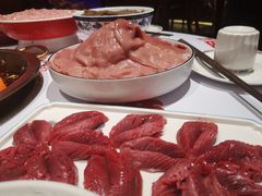 -小天鹅火锅·一线江景洪鼎旗舰店(洪崖洞店)