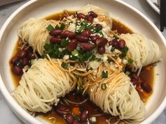 -小菜园新徽菜(宜兴八佰伴店)