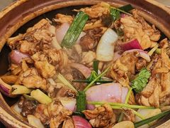 -胡须佬鸡煲四季火锅店(石厦西村直营店)