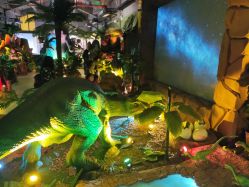 -恐龙探索乐园(磁器口店)