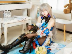 -米游妙妙屋cosplay换装自拍摄影体验馆