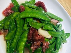 -小镇大厨新概念复合中餐厅(万达广场大连高新店)