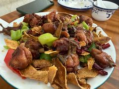 -美顺香食府鱼头老店(雪野湖店)