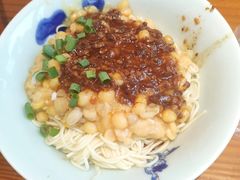 -兵哥豌豆面(雅颂居店)